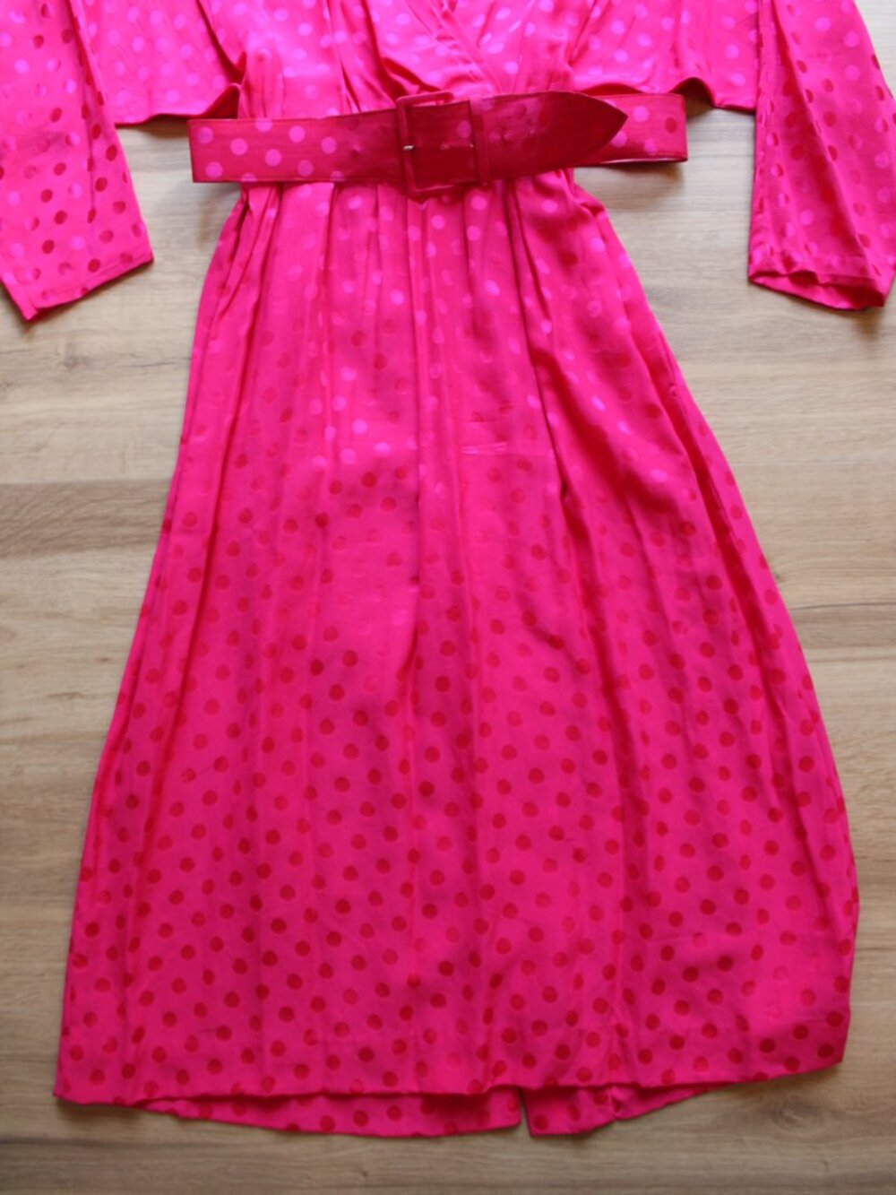 Vintage Liz Claiborne 100% Silk Hot Pink Polka-Dot Long Sleeve Midi Dress - Picture 3 of 16
